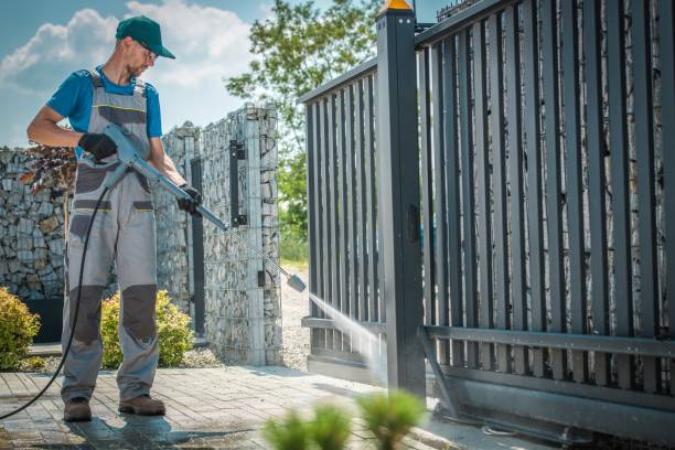Best Animal Enclosure Cleaning  in Double Oak, TX